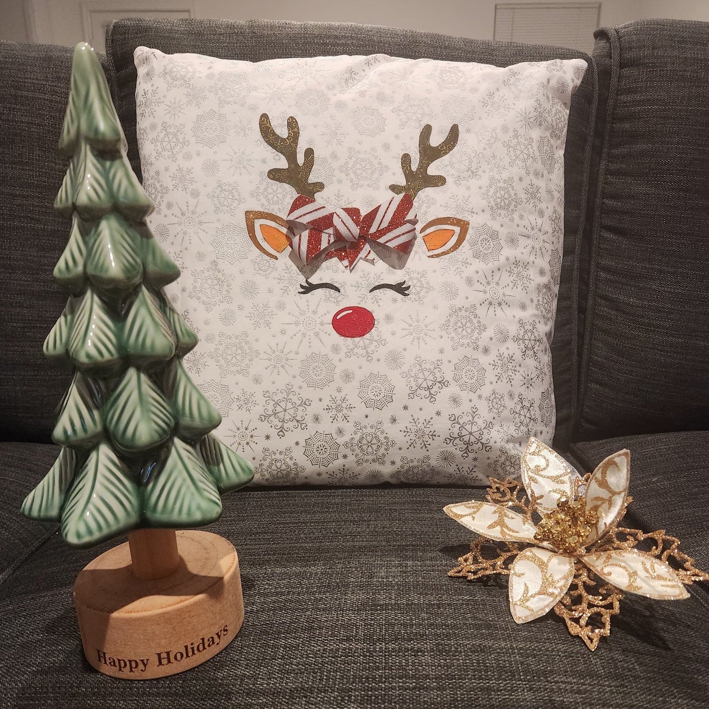 Pillow Cover Detailed Snowflakes